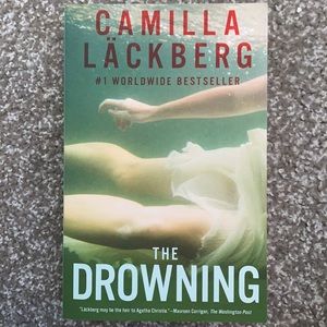 Book : The Drowning